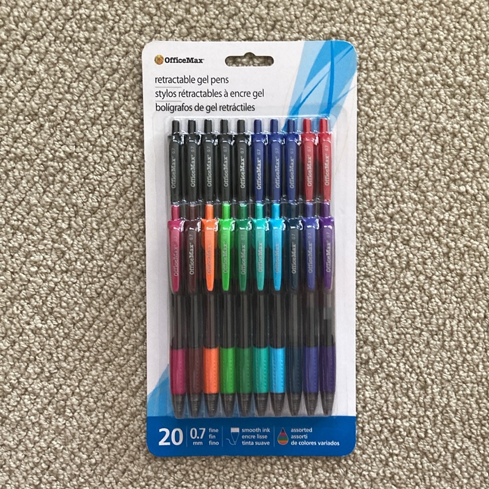OfficeMax Retractable Gel Pens Multicolor Set of 20 0.7 mm Fine Point Smooth Ink